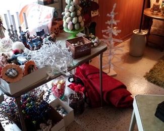 Thanksgiving & Easter decor