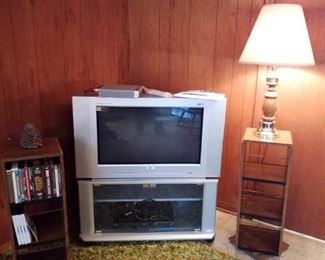 Prima TV, TV stand, DVD player, Blu-ray player, DVD storage towers-spin, lamp