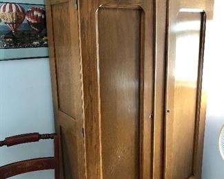 Armoire