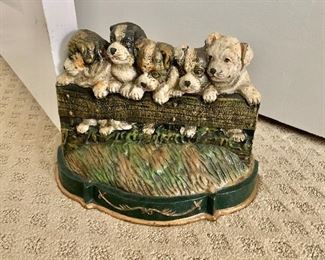 Doggie dog stop