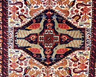 Detail peacock rug