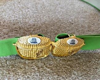 Detail belt buckles