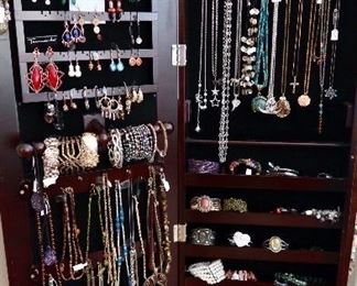 Necklaces - Bracelets - Earrings & MORE