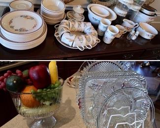 Corelle / Corning Dish Set