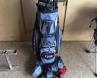 Set of Righty Golf Clubs with Bag https://ctbids.com/#!/description/share/310016