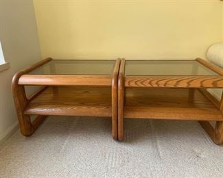 Contemporary Oak End Tables https://ctbids.com/#!/description/share/310118