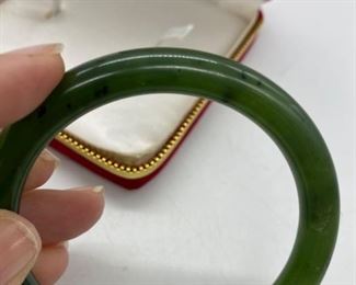 Beautiful Vintage Jade Bangle Bracelet 