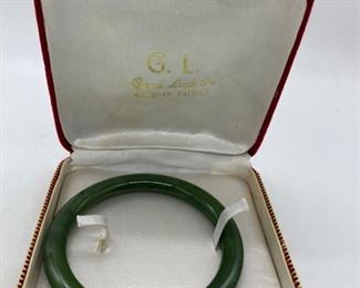 Beautiful Vintage Jade Bangle Bracelet 