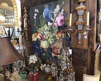 Still life on wooden panel.