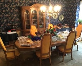 Vintage dinning room suite