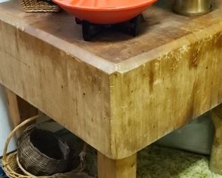 Solid Butcher block, Heavy!!!