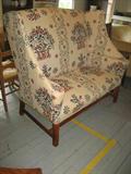 WING BACK SETTEE