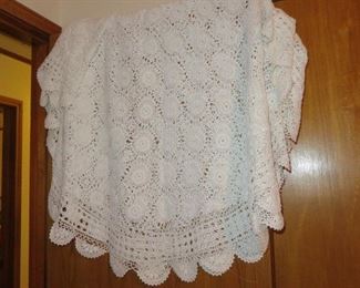 EMBRODERY TABLECLOTH