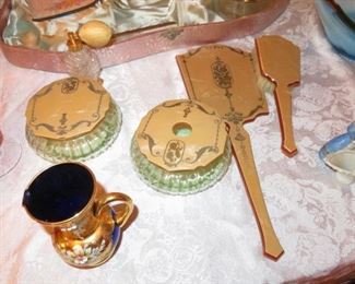 ANTIQUE BRUSH - MIRROR - HAIR RECEIVER