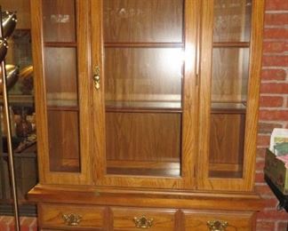 OAK CHINA CABINET