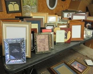 PICTURE FRAMES