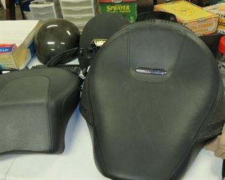 HARLEY DAVIDSON SEATS - HELMETS