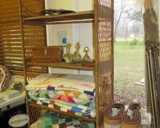 QUILT TOPPERS - WICKER SHELF