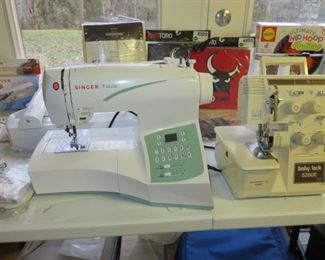 SINGER FUTURA SEWING and EMBROIDERY MACHINE