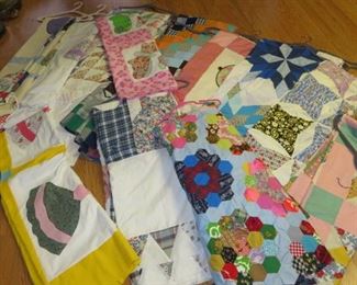 QUILT TOPPERS