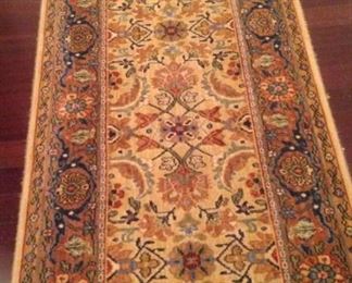 Classic runner - 2 feet 6 inches x 12 feet 4 inches