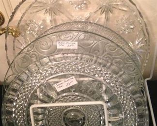 Clear serving plates