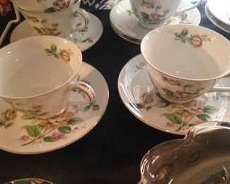 Lynmore fine china "Golden Rose"