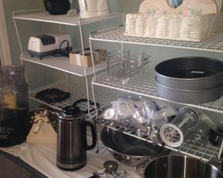 Variety of kitchen items