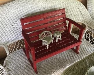 Vintage wicker settee w/miniatures