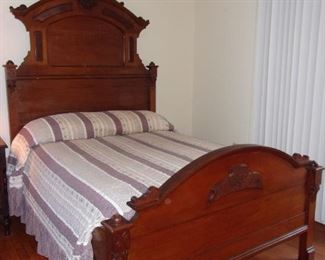 Walnut VICTORIAN BED