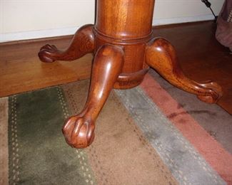 Claw Foot Legs on Oak Table