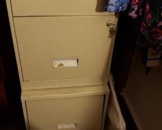 Two 2 drawer file cabinets