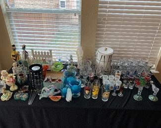 Lots of great glassware pieces