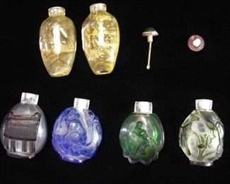 Lot 70 - Antique or vintage 6 Glass Snuff Bottles, 2 lids one with spoon and one without
