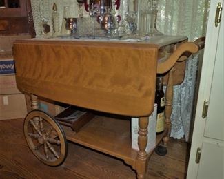 Tea cart