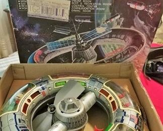 Vintage Horikawa battery operated New Space Station toy with original box