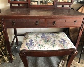 Antique Mahogany dressing table, stool & mirror in next photo.  Nelson Matter's Furniture Co Grand Rapids Mi,   this came out of farm house in Detroit & was part of the Underground Railroad.   