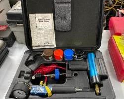 Weakon Hickok EVAP System Leaker Tester in Case - Model 46568

