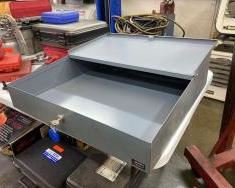 Global Service Writer Desk w/ Key 