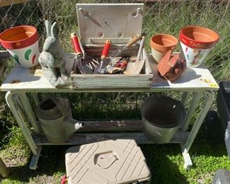Pots
Gardening tools