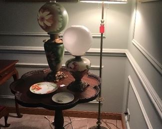 Vintage cookie cutter table with great detail ; GTW LAMPS, brass floor lamp 