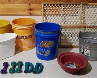 Lot of Buckets, Gate and Weights