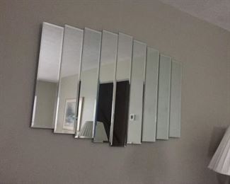 Wall mirror pieces