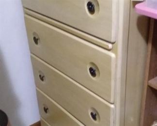 Nice solid wood chest of drawers.  Its upstairs, bring help to move!