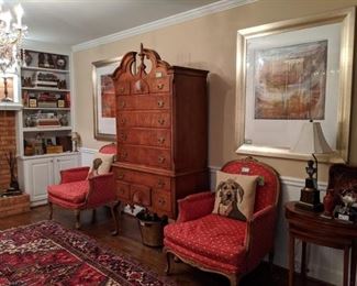 All of the aforementioned items, plus a set/3 vintage mahogany nesting tables and Napoleonic table lamp, w/shade and finial. 