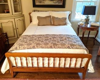  Vintage cherry double size bed, by Harden Furn. Co., McConnellsville, NY.