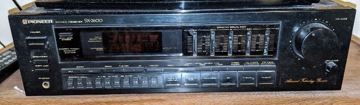 Pioneer SC2600 Stereo Receiver $65