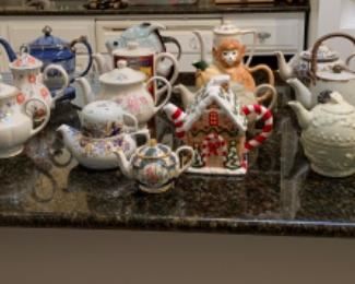 Collect tea pots????