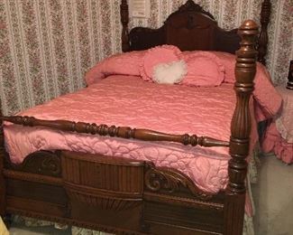 Antique full size antique bed