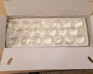 case of 40 crystal balls drilled for necklaces, decor, lighting, etc - 40 mm
